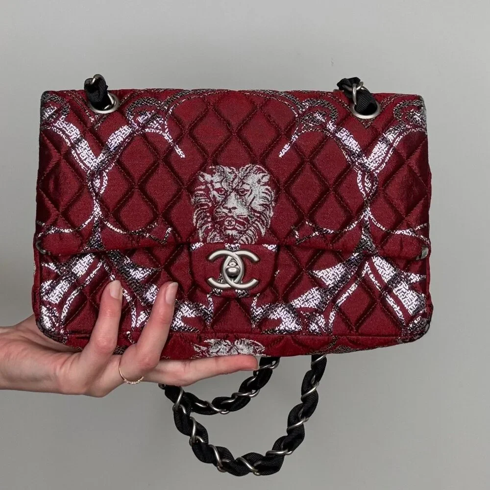 Chanel 2009 Bag - Picture 2 of 12